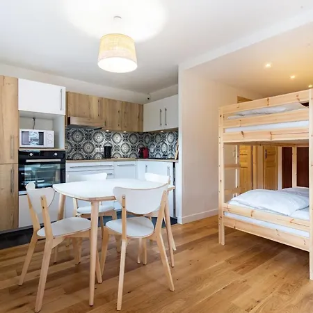 Très Lumineux Cocon Avec Balcon Près Des Pistes