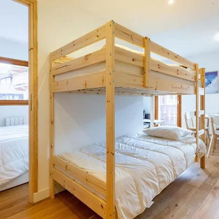 Apartment Very Bright Cocoon With Balcony Near The Slopes Courchevel